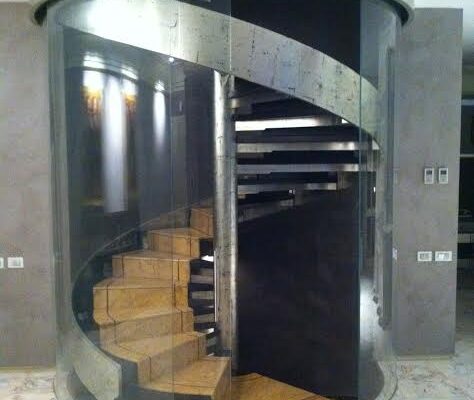 realizzazione scale in vetro a chiocciola